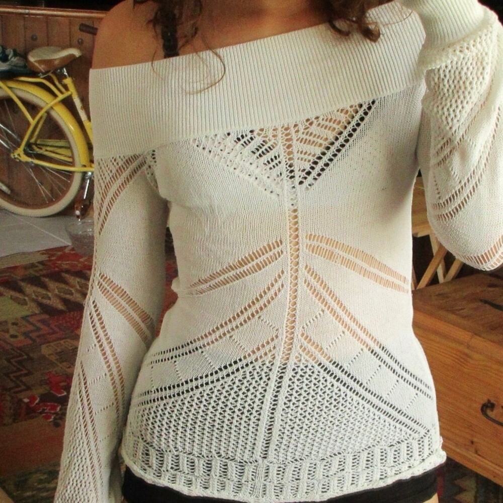 Cache White Sweater - Picture 4 of 13